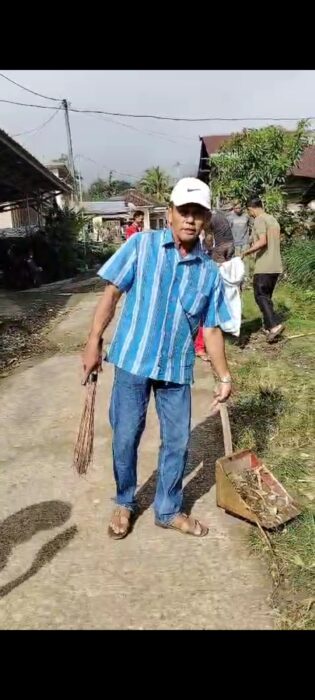 Hari Lingkungan Hidup Sedunia, Pemerintah Pekon Sukamarga Gelar Gotong-Royong