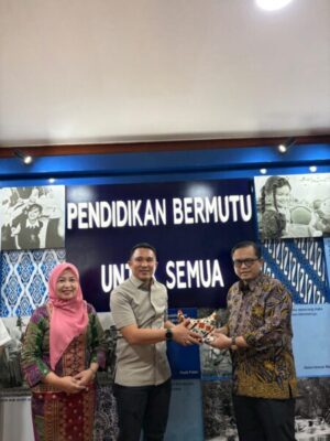 Bupati Parosil Perjuangkan Revitalisasi Sekolah di Lampung Barat, Temui Dirjen PAUD Dikdasmen Kemendikdasmen