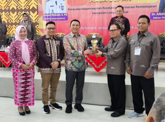 Perkuat Mutu Pendidikan, Bupati Parosil dan FKIP Unila Bangun Komitmen Cetak Pemimpin Masa Depan